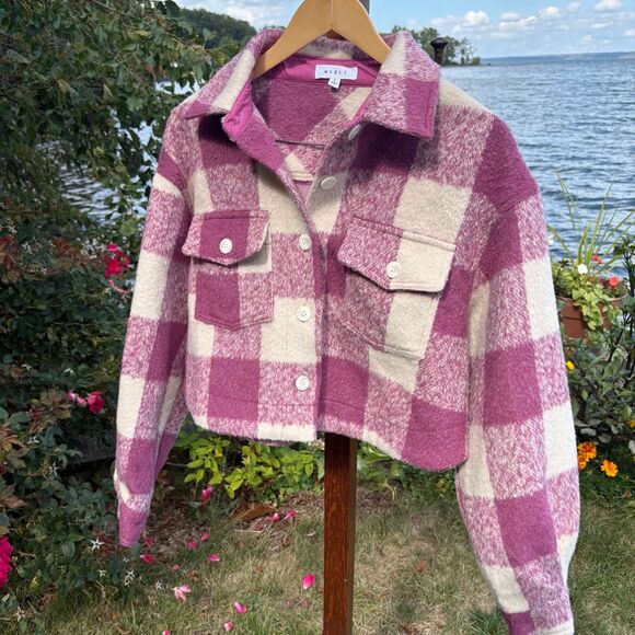 Mable Micah Brushed Fuzzy Textured Pink Plaid Crop Button Down Jacket size Small - Picture 4 of 11